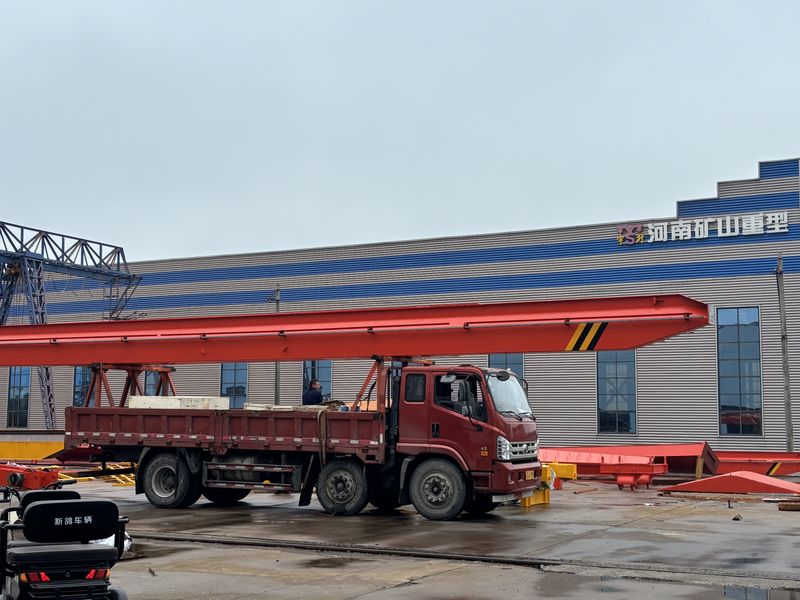 電動(dòng)單梁起重機(jī) LD5t-17m 制作完成  裝車發(fā)出